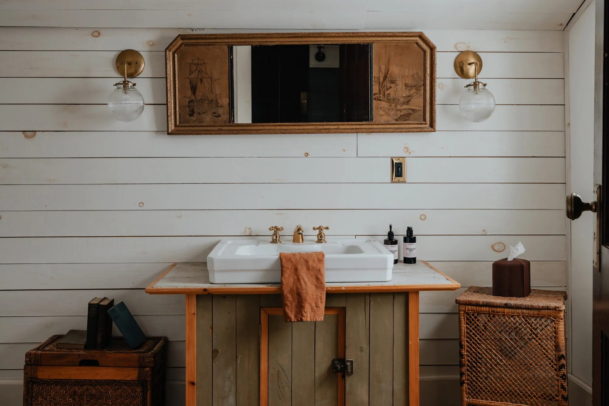 The Hemingway Room — photo 14